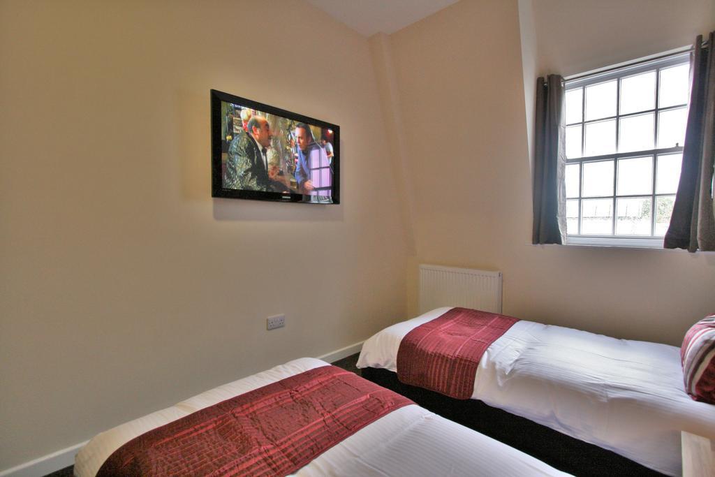 Central Hotel Gloucester By Roomsbooked Pokoj fotografie