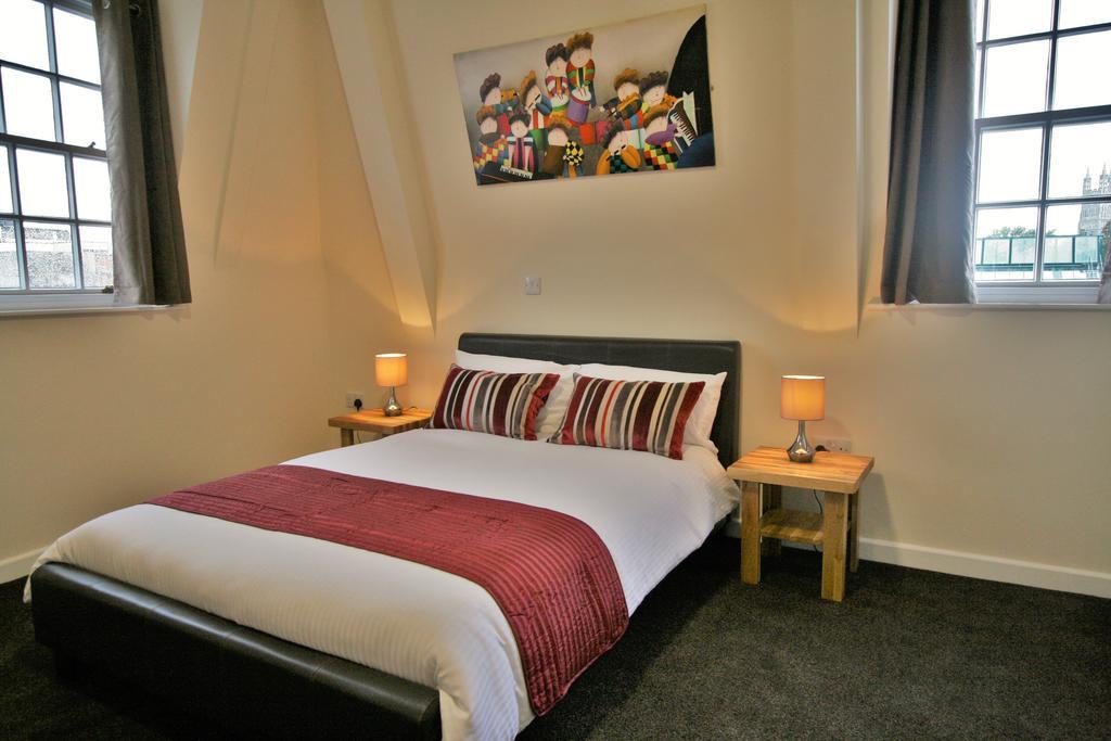 Central Hotel Gloucester By Roomsbooked Pokoj fotografie